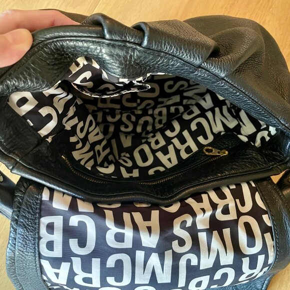 Marc By Marc Jacobs Black and Gold Leather Crossbody Purse - Picture 7 of 16